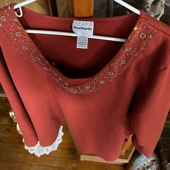 Bon Worth Top - Picture 7 of 7